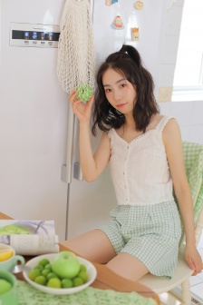 学生化虚弱妆打饭惊动禁毒警方