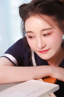 怪医美女